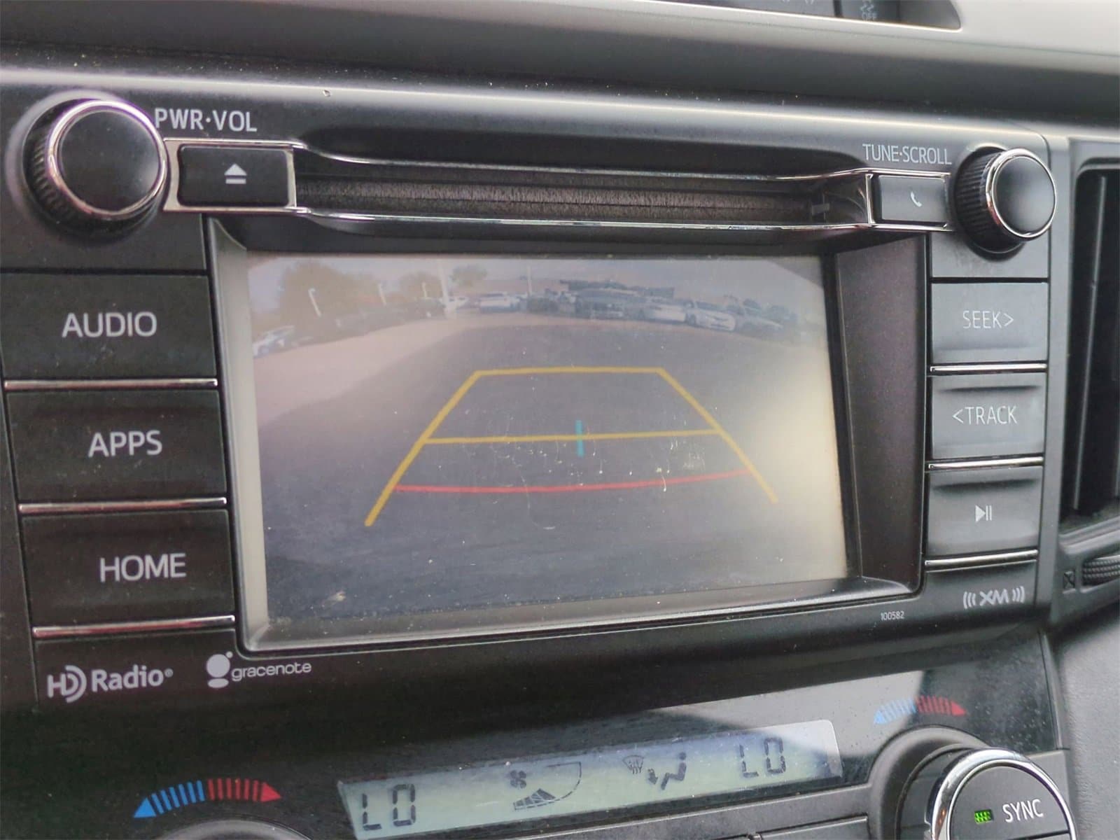 Thumbnail: 2018 Toyota RAV4 - 28