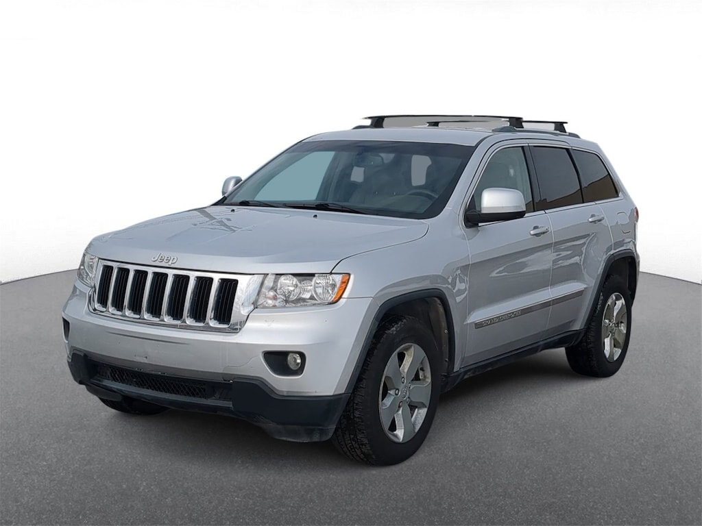 Used 2011 Jeep Grand Cherokee Laredo SUV