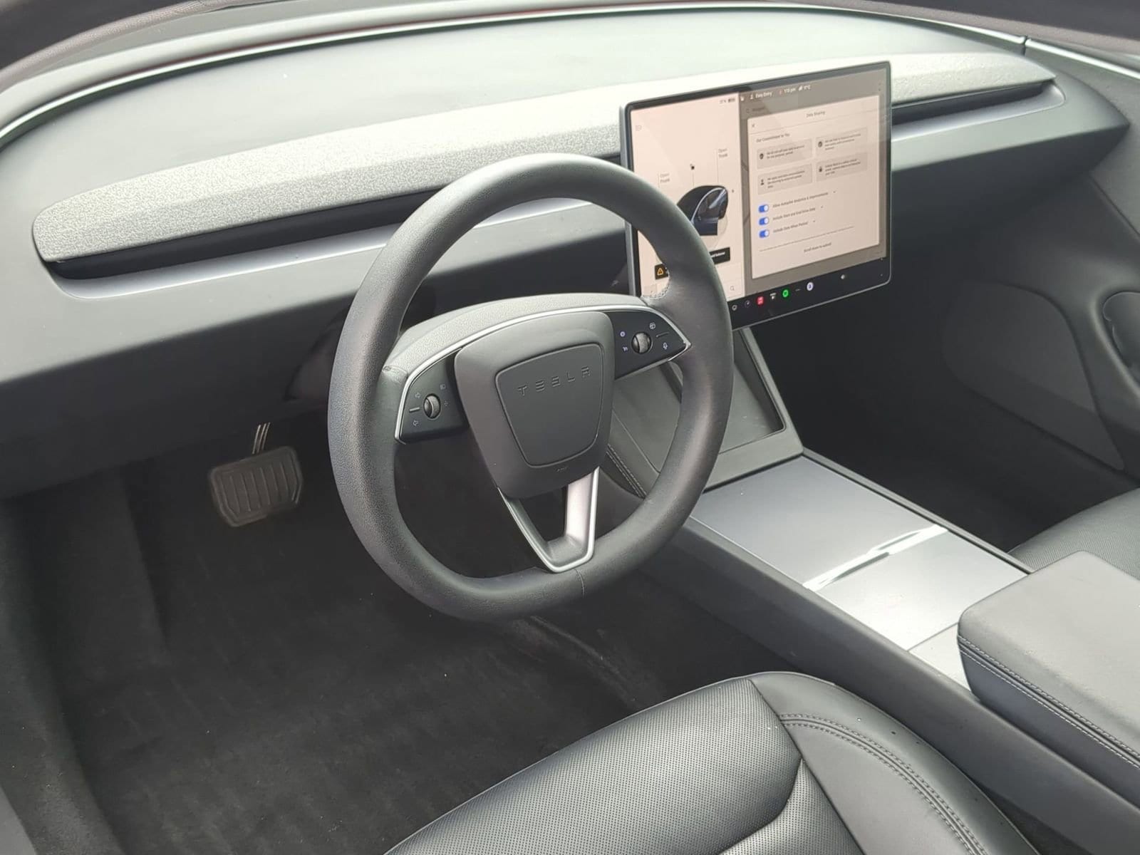 Thumbnail: 2024 Tesla Model 3 - 10