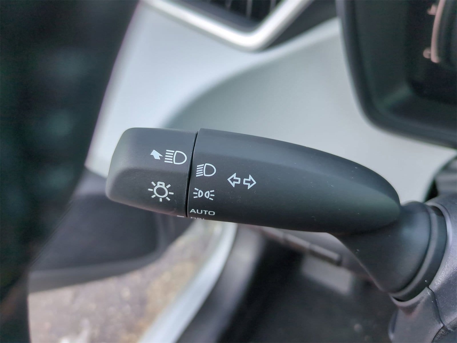 Thumbnail: 2026 Toyota Corolla - 26