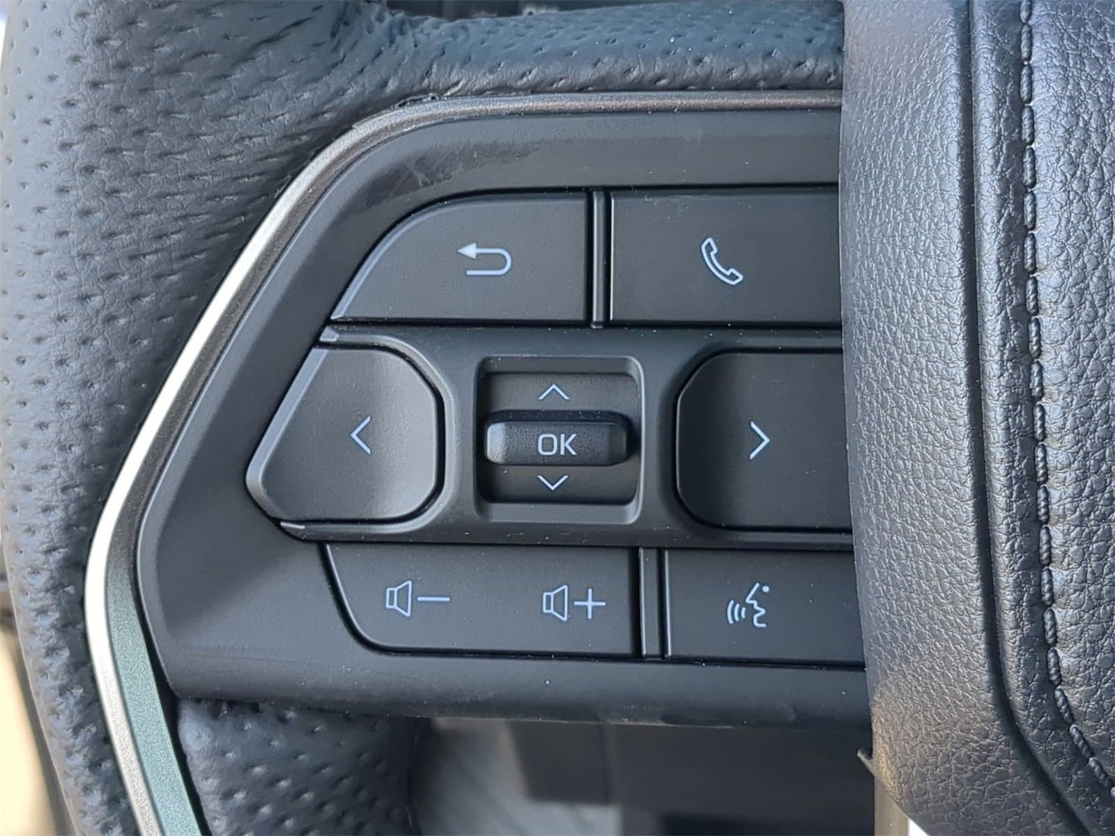 Thumbnail: 2026 Toyota Tacoma - 30