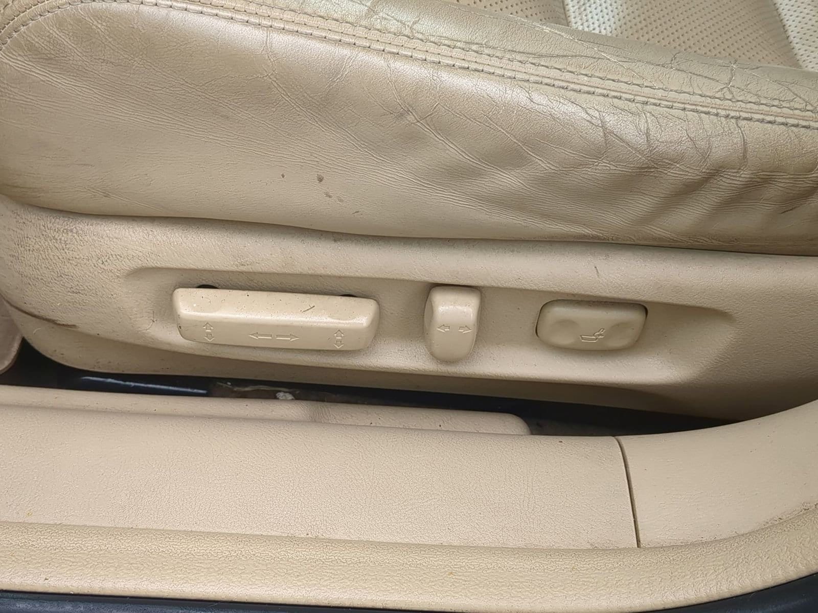 Thumbnail: 2006 Acura TL - 17