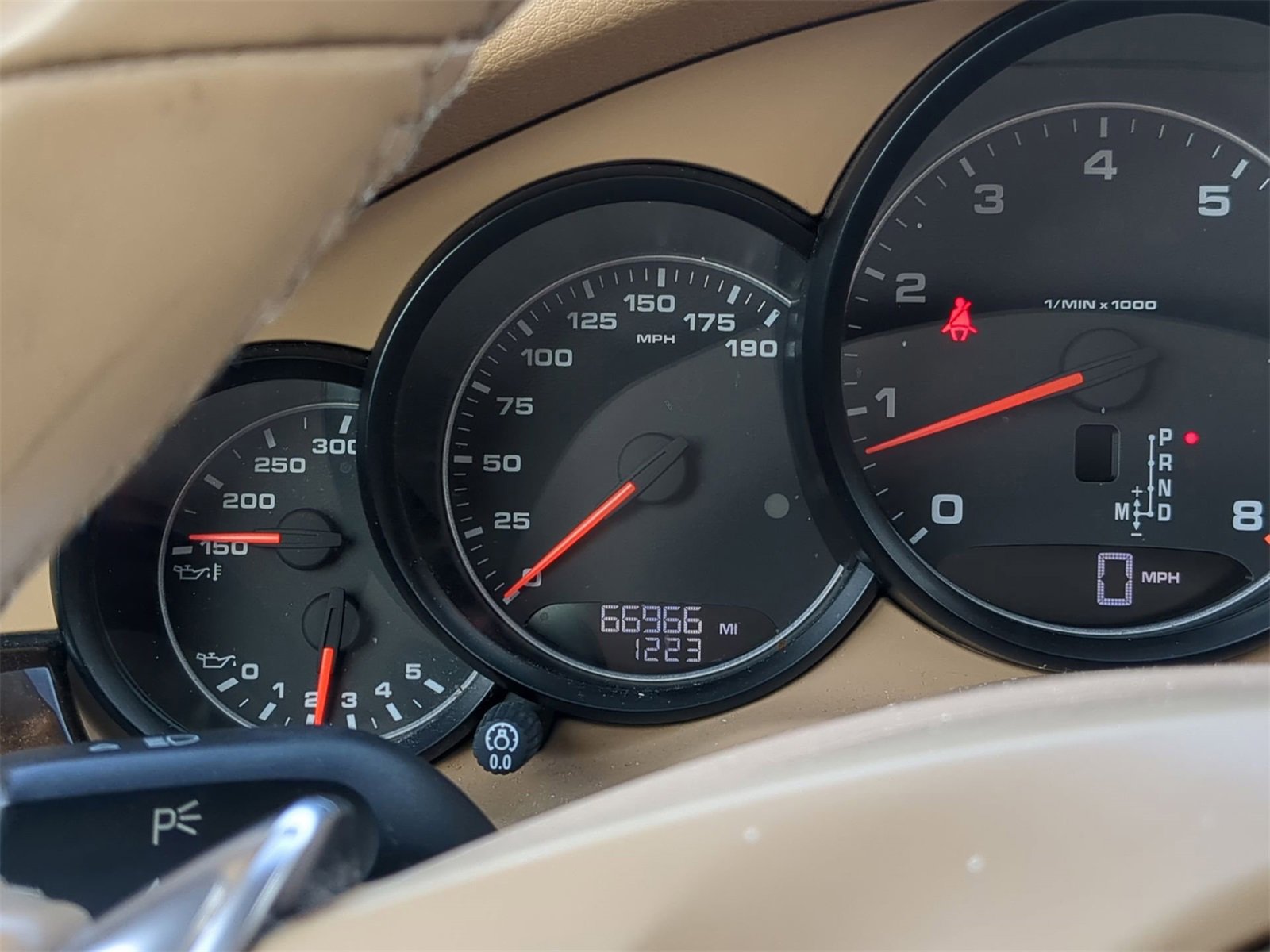 Thumbnail: 2015 Porsche Panamera - 32