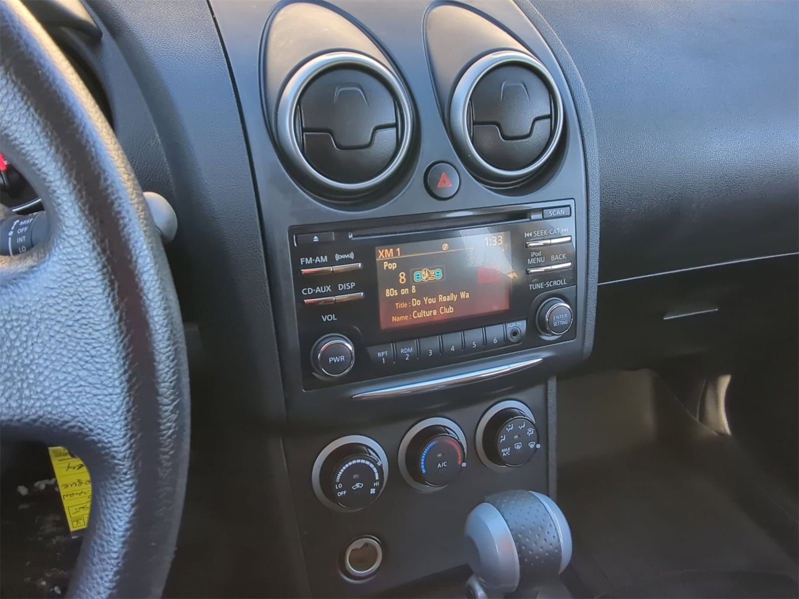 Thumbnail: 2015 Nissan Rogue - 34