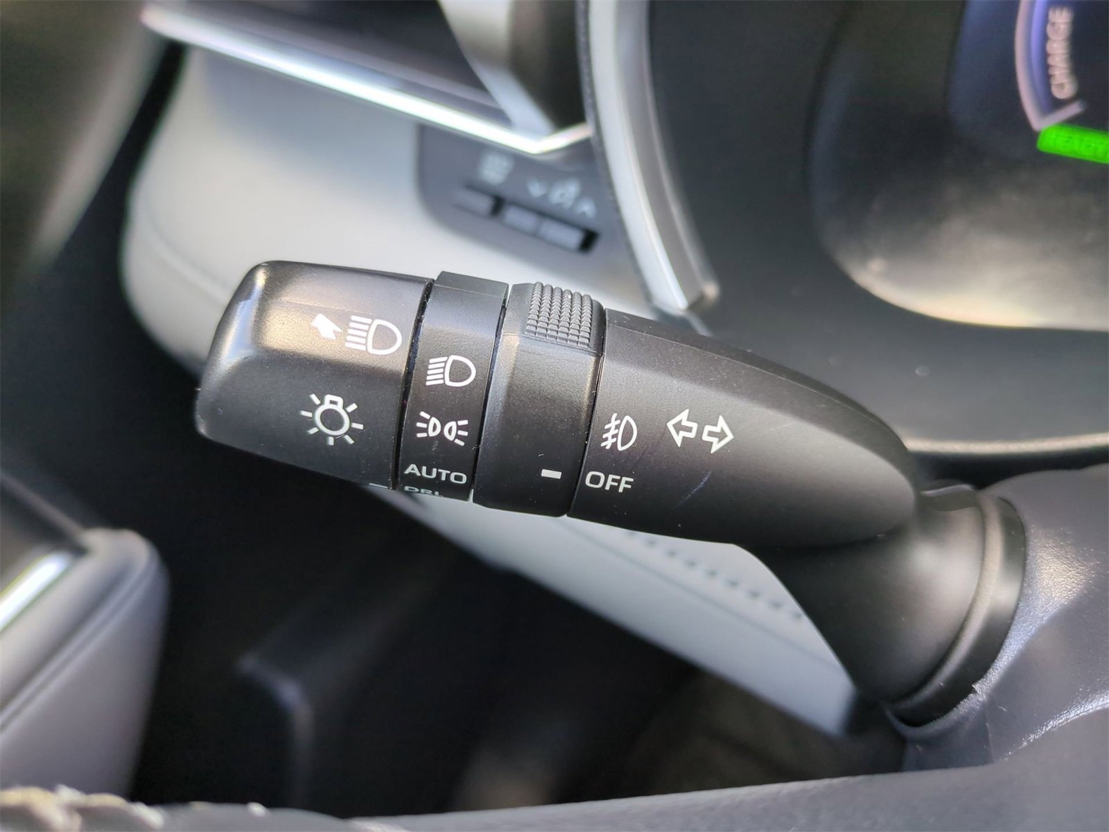 Thumbnail: 2023 Toyota Highlander - 26