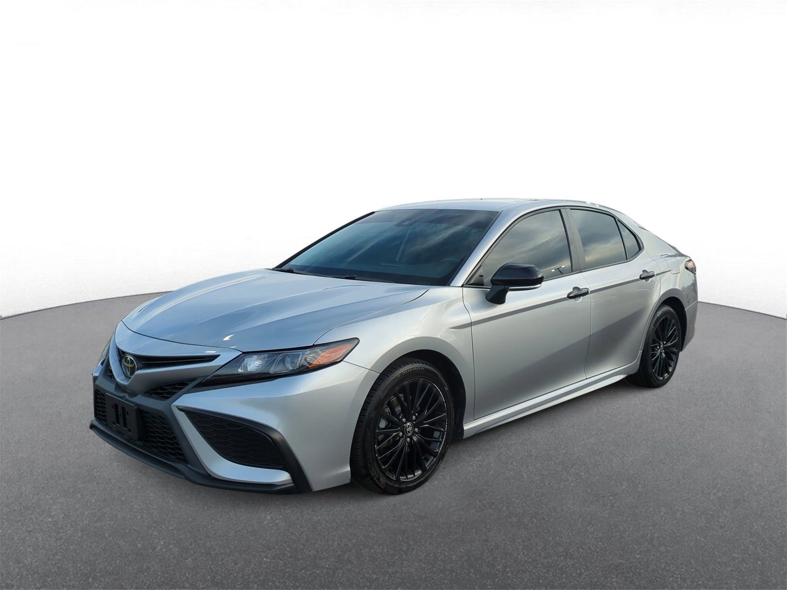 2022 Toyota Camry SE photo 4