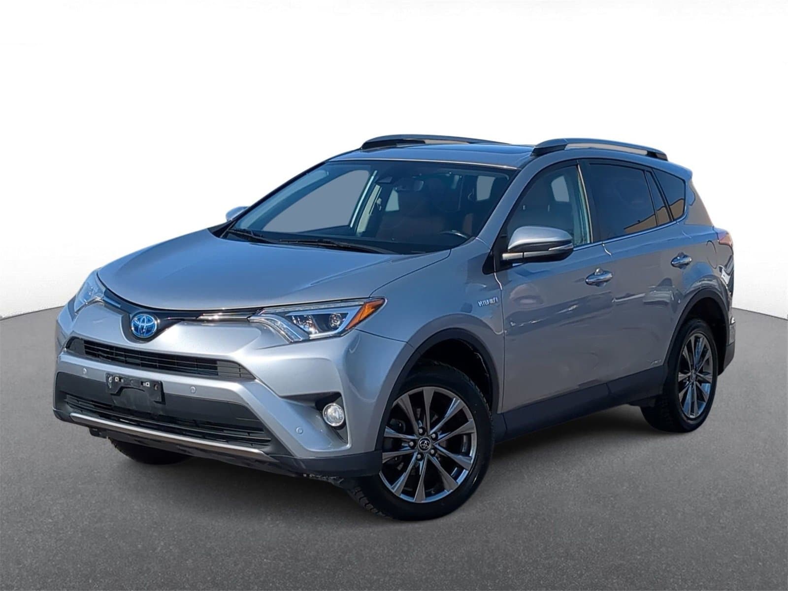 Thumbnail: 2018 Toyota RAV4 - 1