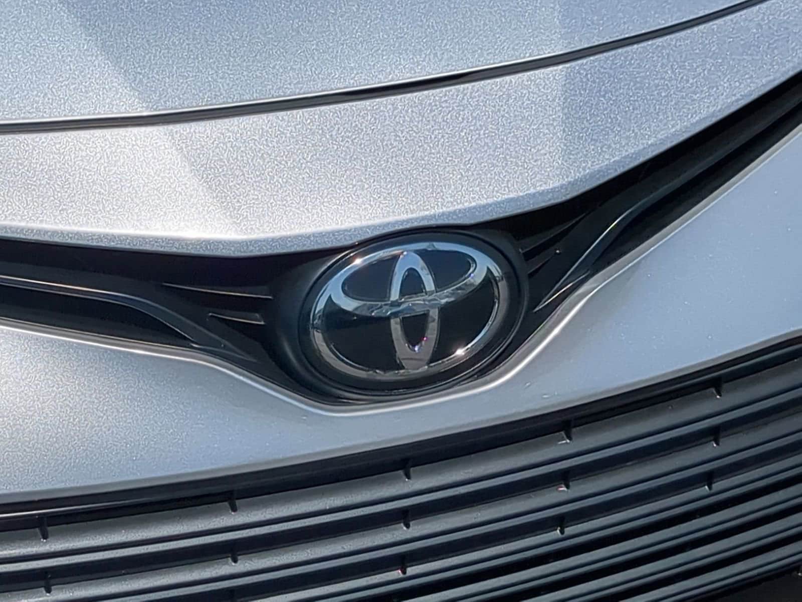 Thumbnail: 2023 Toyota Camry - 12