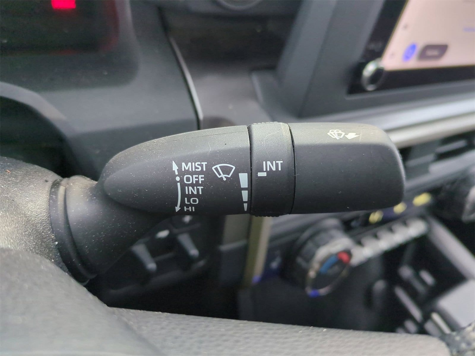 Thumbnail: 2024 Toyota Tacoma - 25