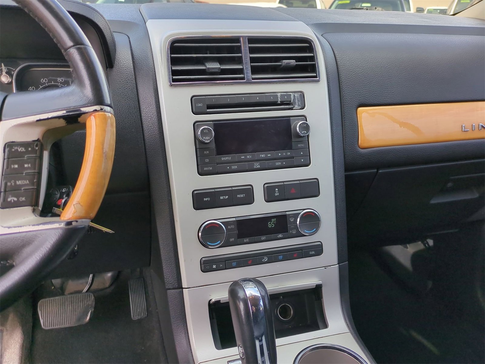 2009 Lincoln MKX  25