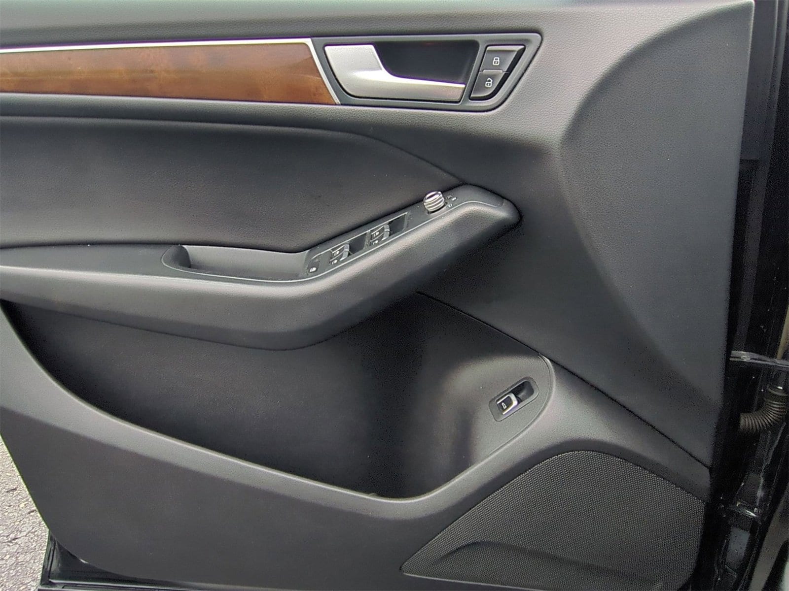 Thumbnail: 2016 Audi Q5 - 30