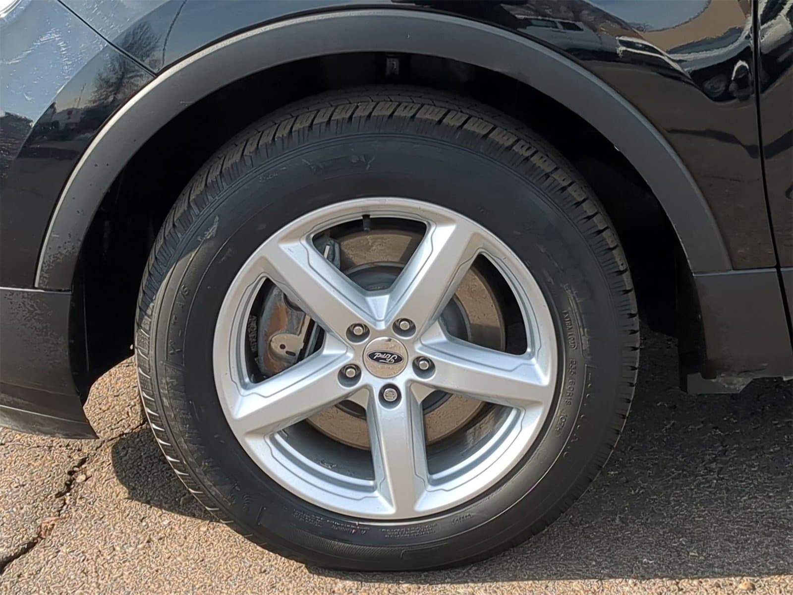 Thumbnail: 2017 Ford Explorer - 21