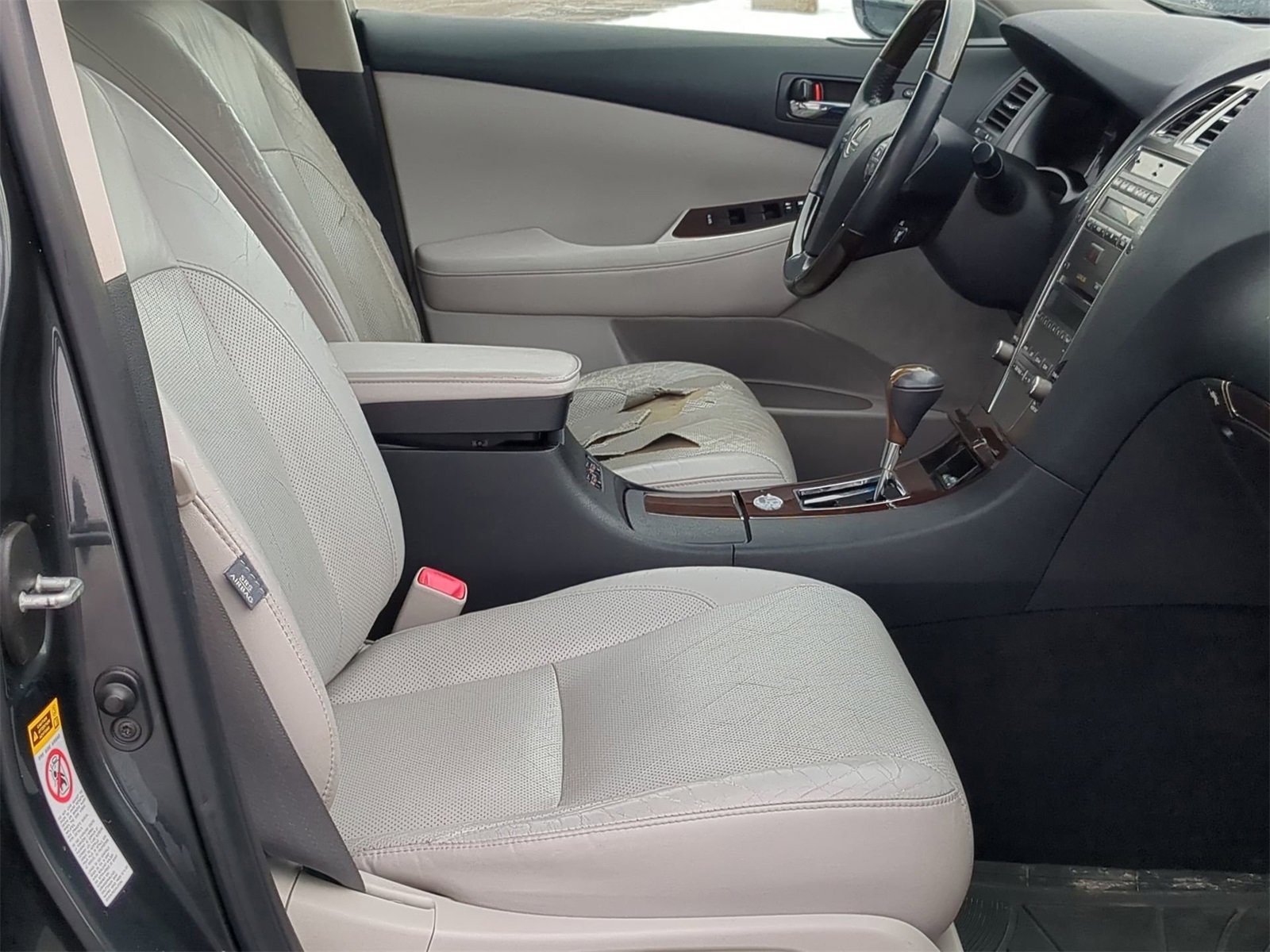 Thumbnail: 2010 Lexus ES - 28