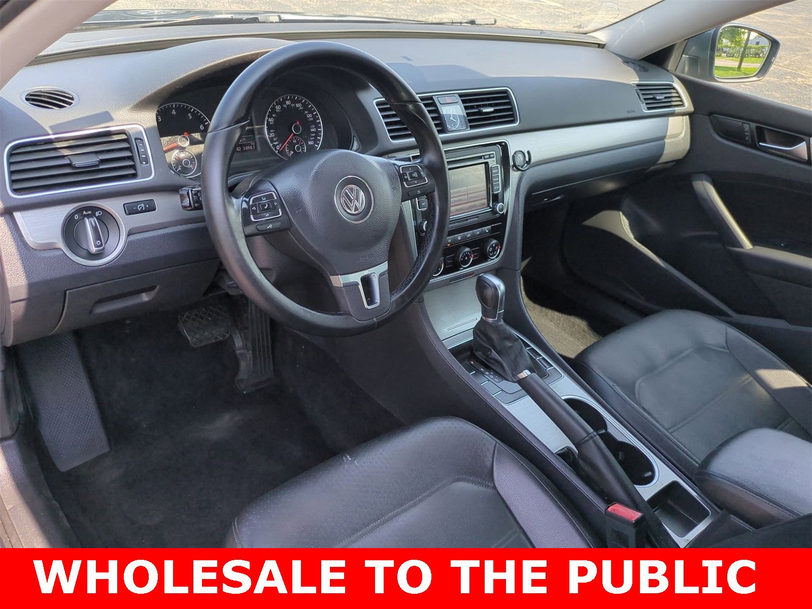Thumbnail: 2014 Volkswagen Passat - 10