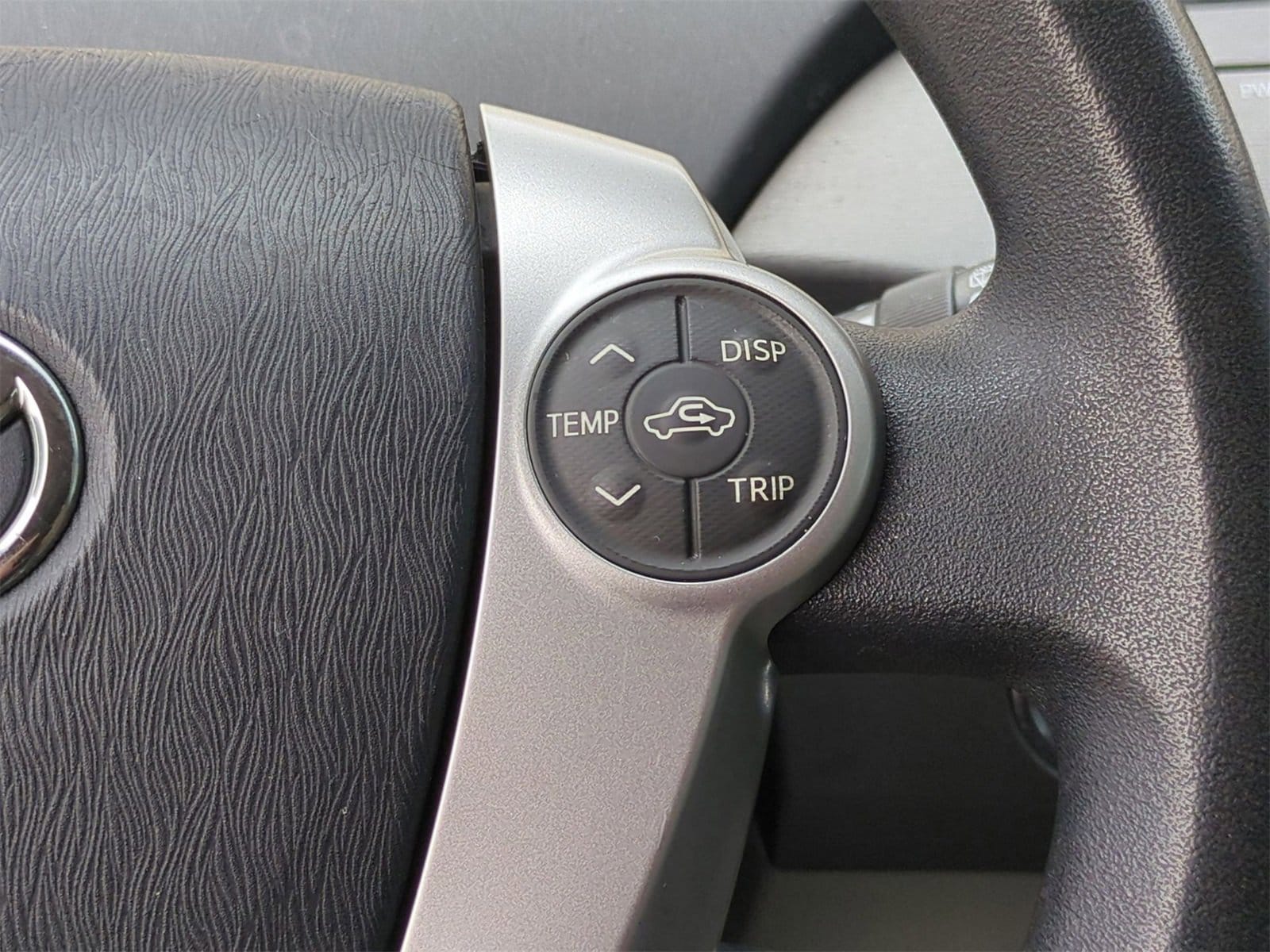 Thumbnail: 2013 Toyota Prius - 22