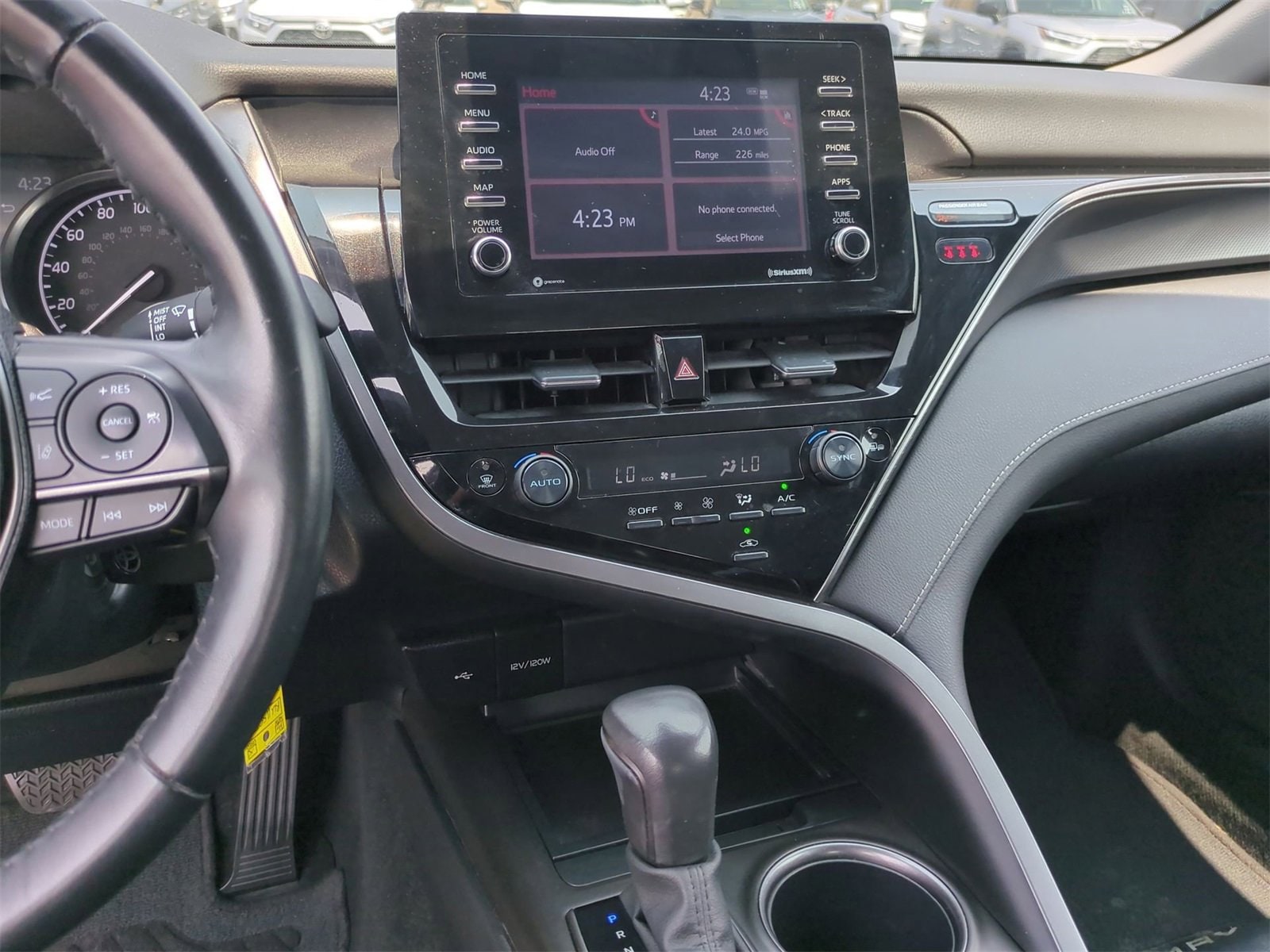 Thumbnail: 2024 Toyota Camry - 24