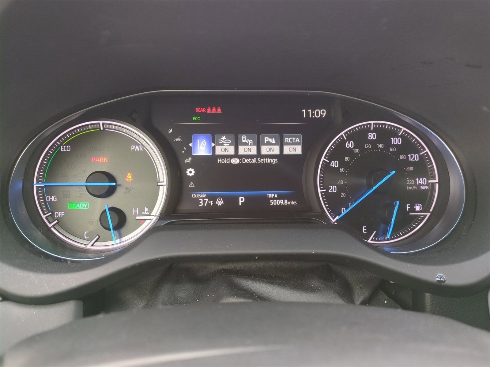 Thumbnail: 2022 Toyota Venza - 32