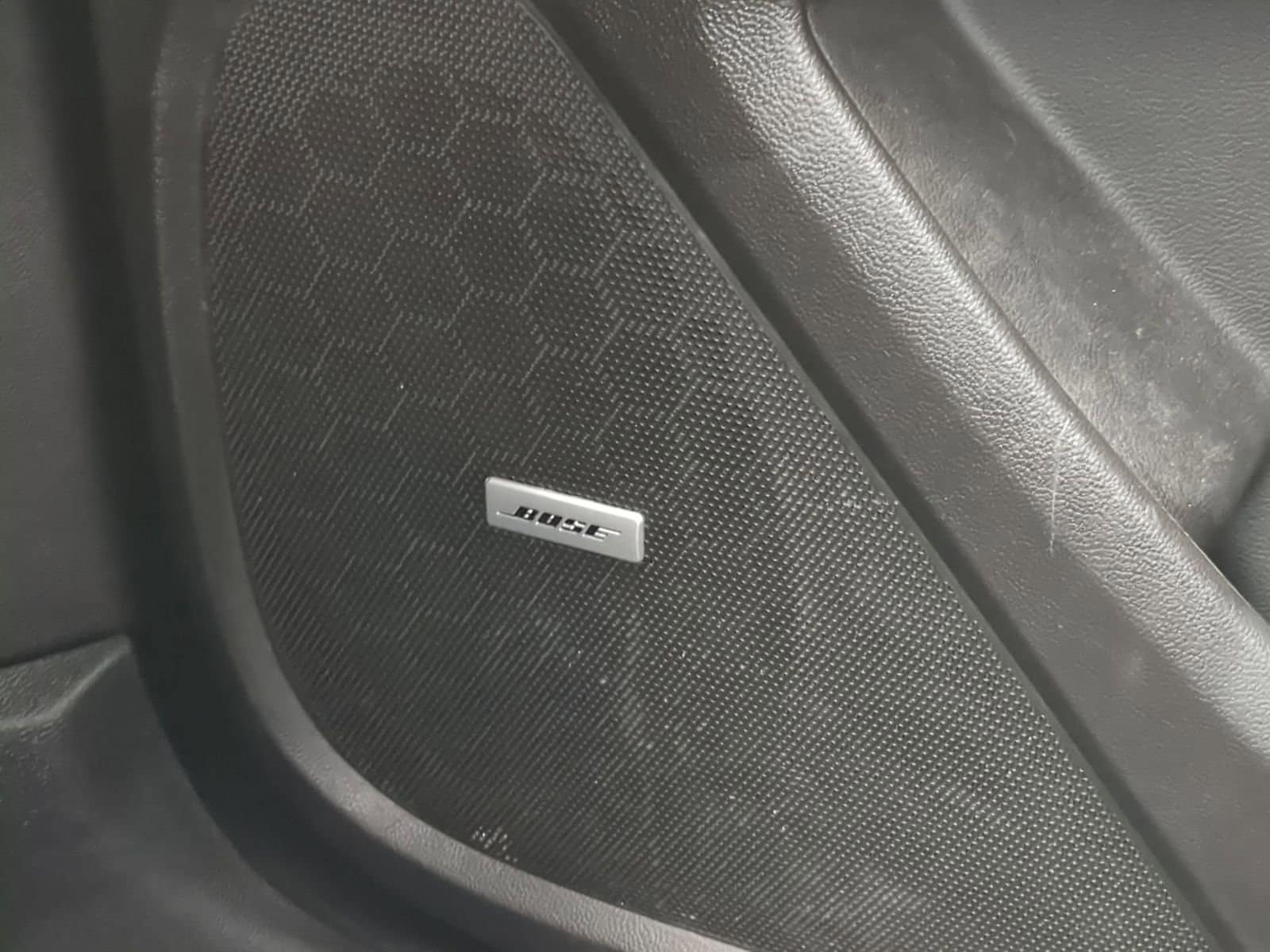 Thumbnail: 2020 Chevrolet Traverse - 30