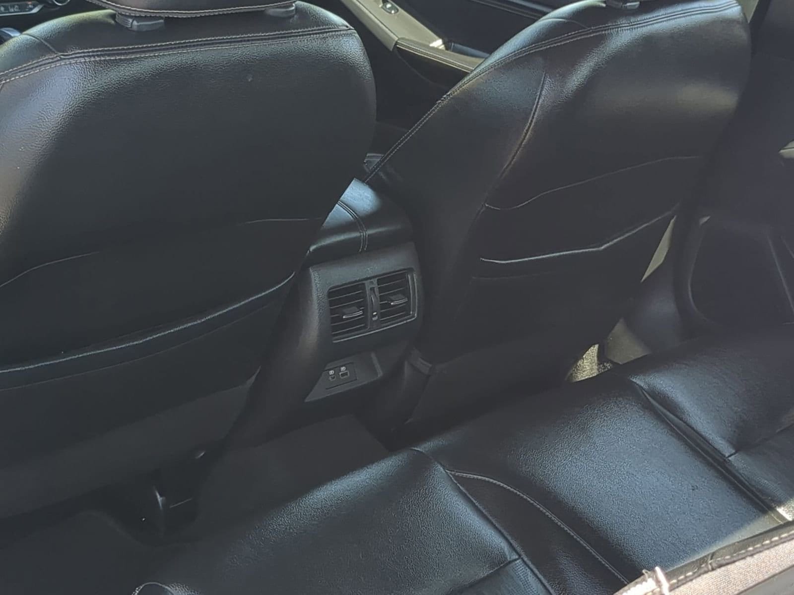 Thumbnail: 2019 Nissan Altima - 18
