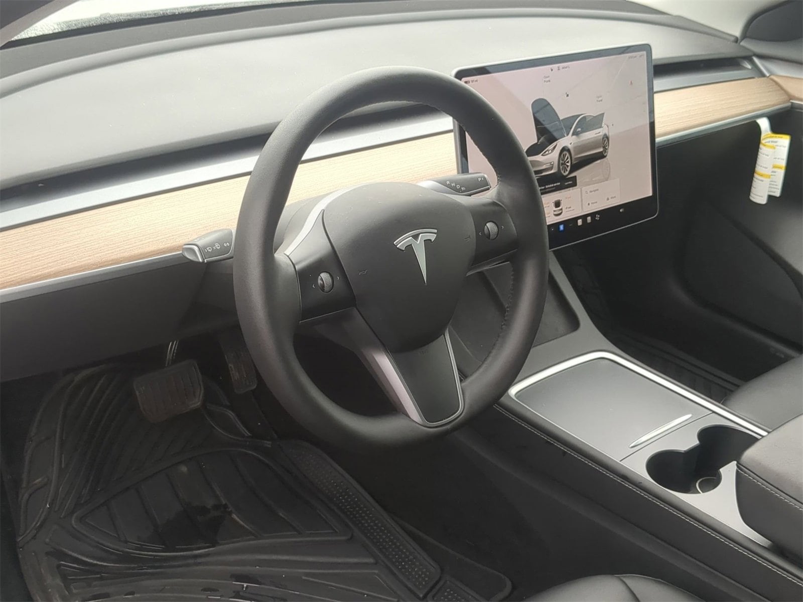Thumbnail: 2022 Tesla Model 3 - 10