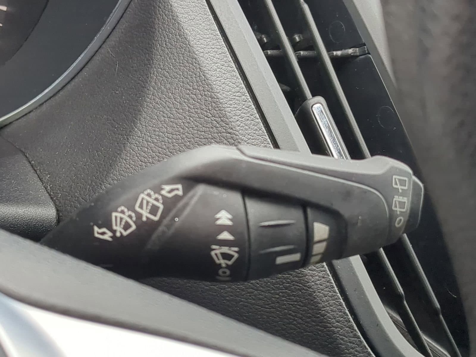 Thumbnail: 2013 Ford Escape - 25