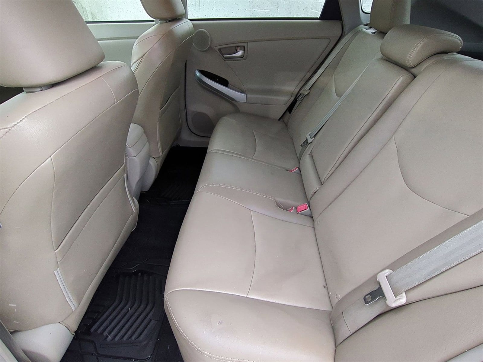 Thumbnail: 2012 Toyota Prius - 20