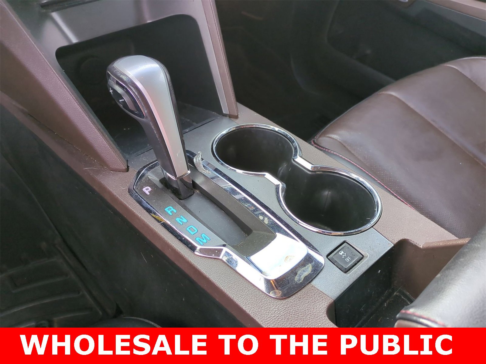 Thumbnail: 2010 Chevrolet Equinox - 32