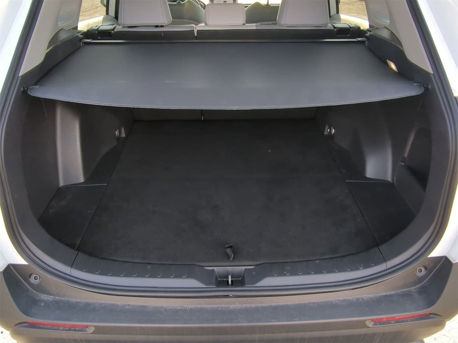 Thumbnail: 2024 Toyota RAV4 - 39