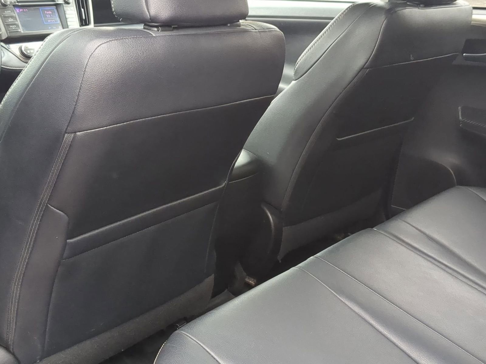 Thumbnail: 2013 Toyota RAV4 - 18