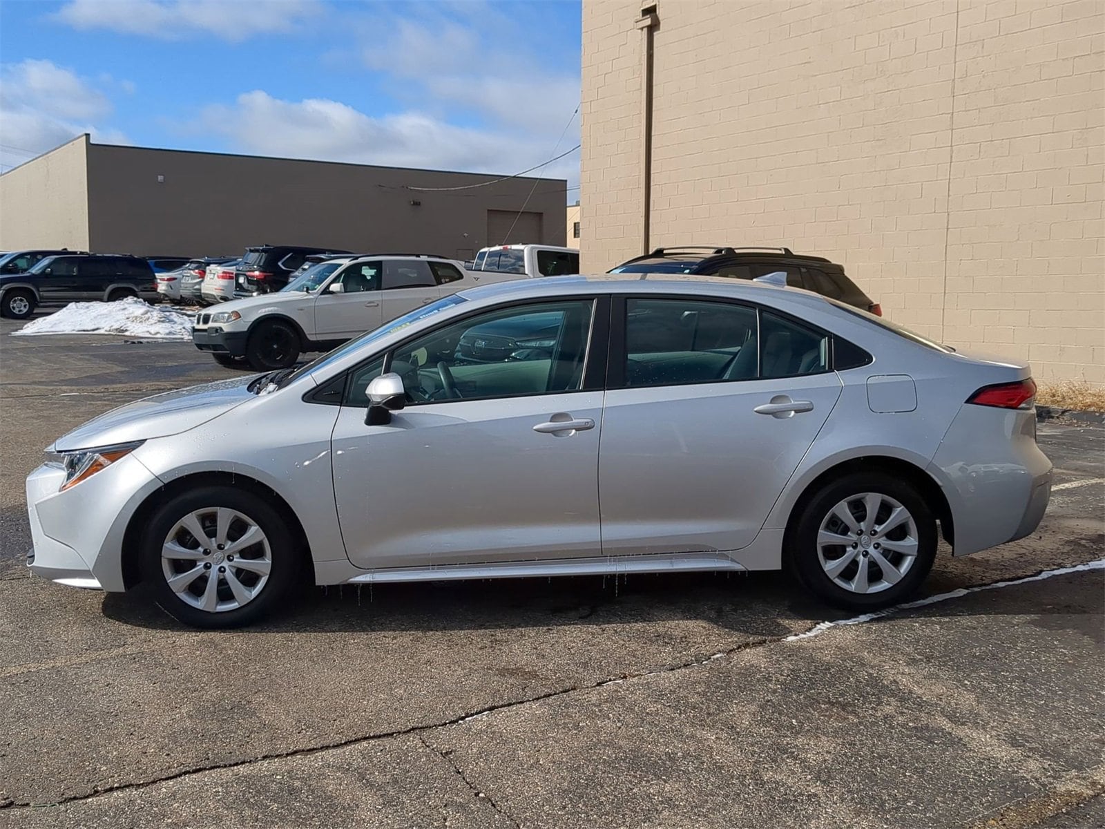 Thumbnail: 2025 Toyota Corolla - 11