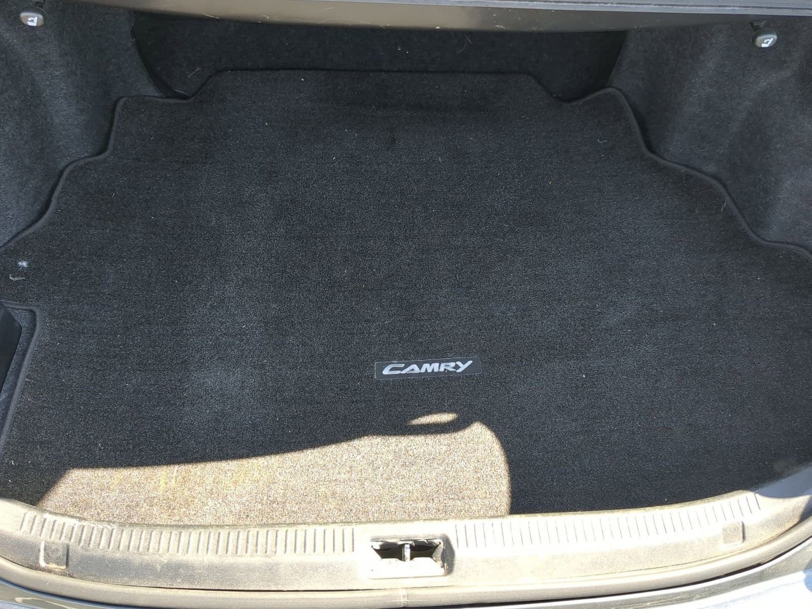 Thumbnail: 2010 Toyota Camry - 30
