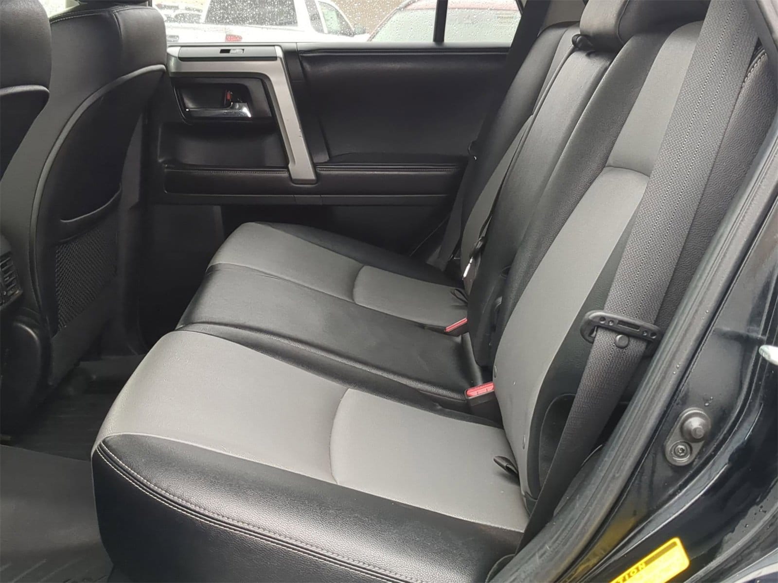 Thumbnail: 2015 Toyota 4Runner - 26