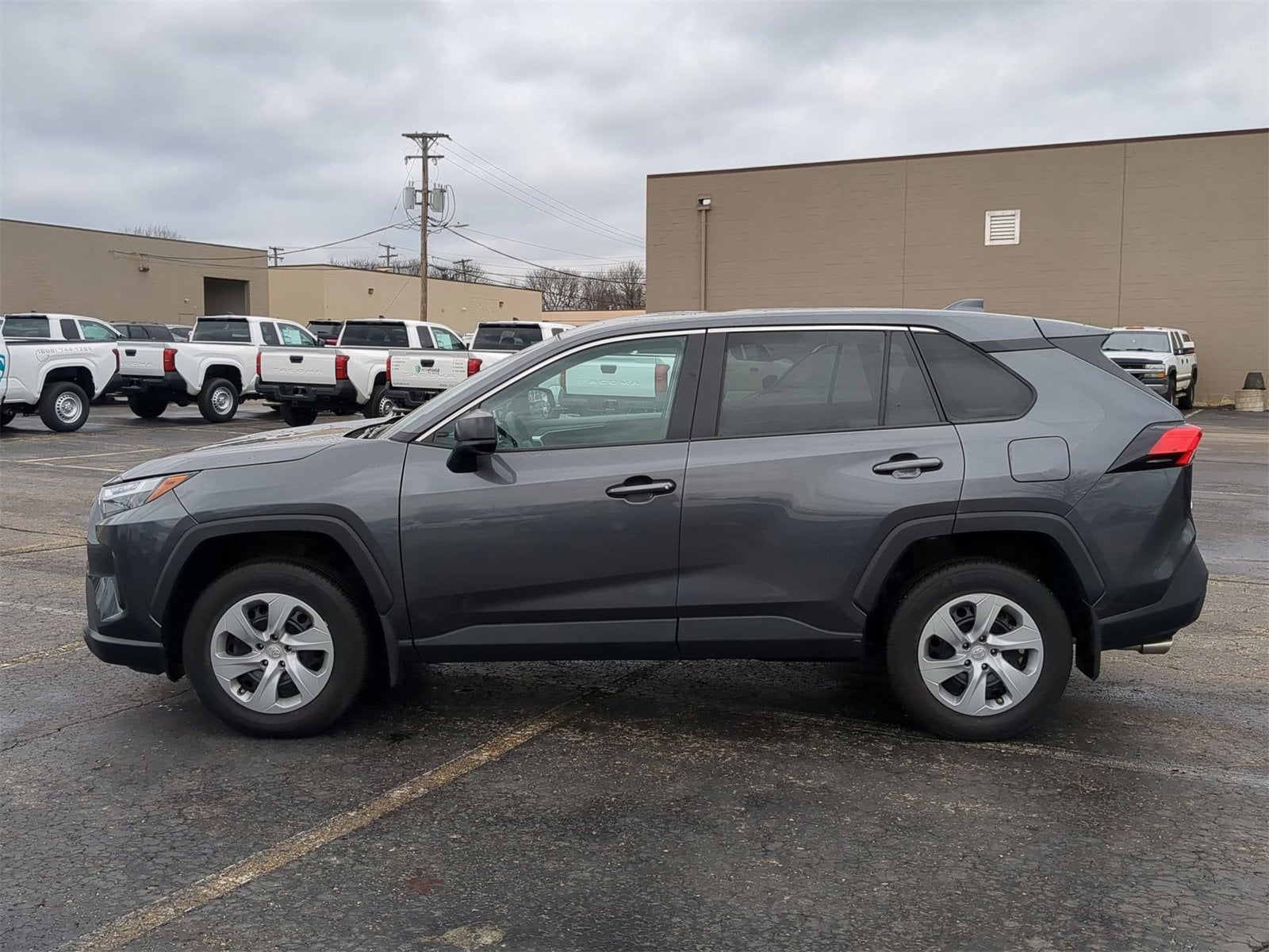 Thumbnail: 2023 Toyota RAV4 - 11