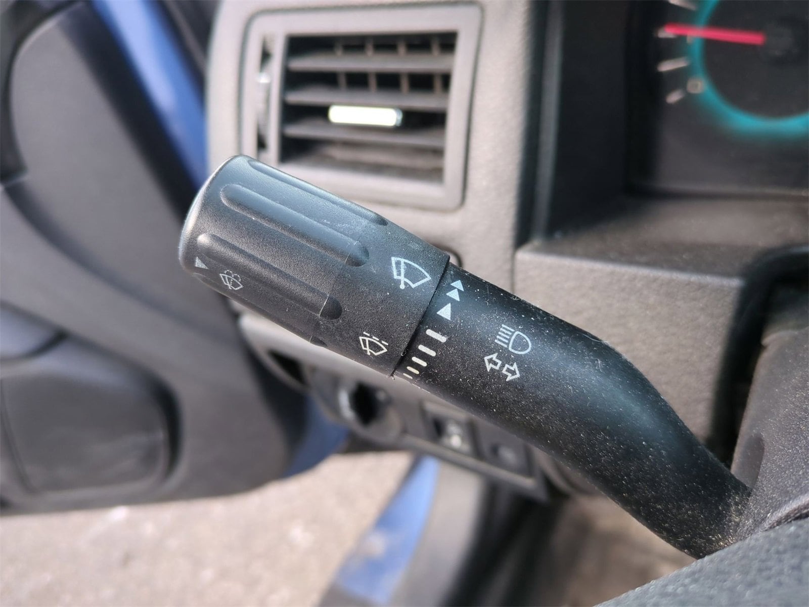 Thumbnail: 2010 Ford Fusion - 25