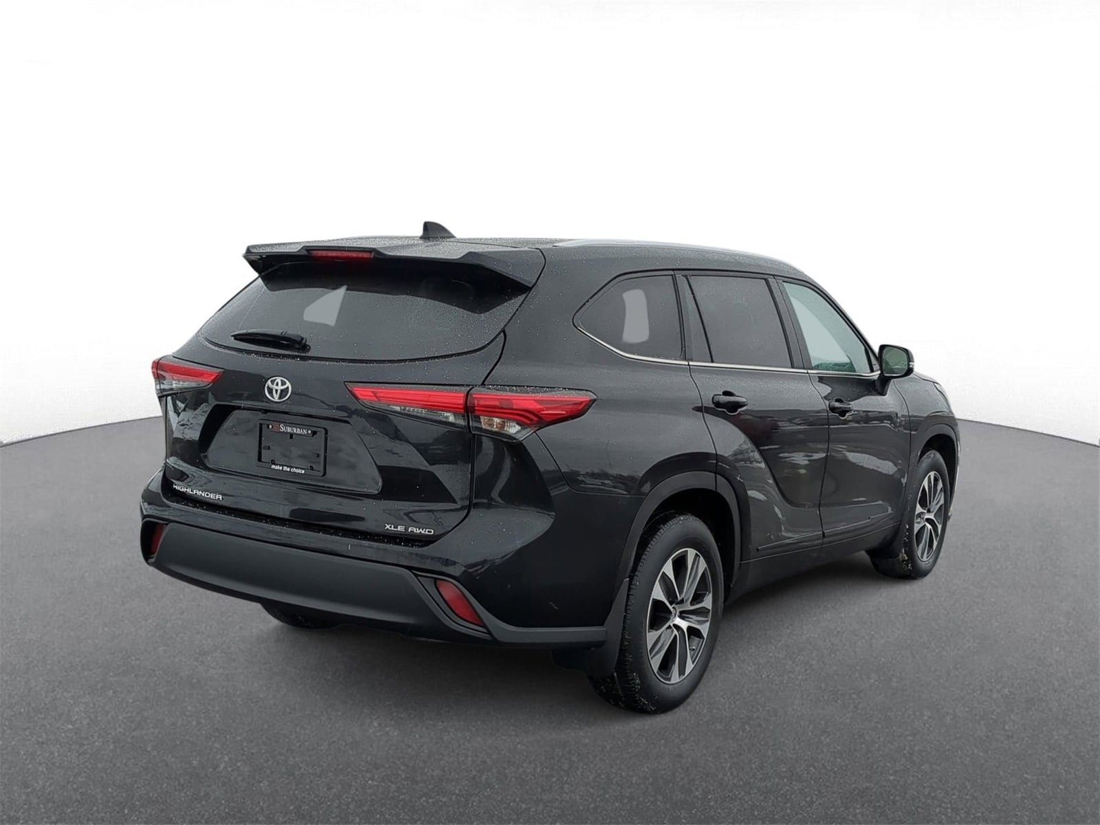 Thumbnail: 2023 Toyota Highlander - 8