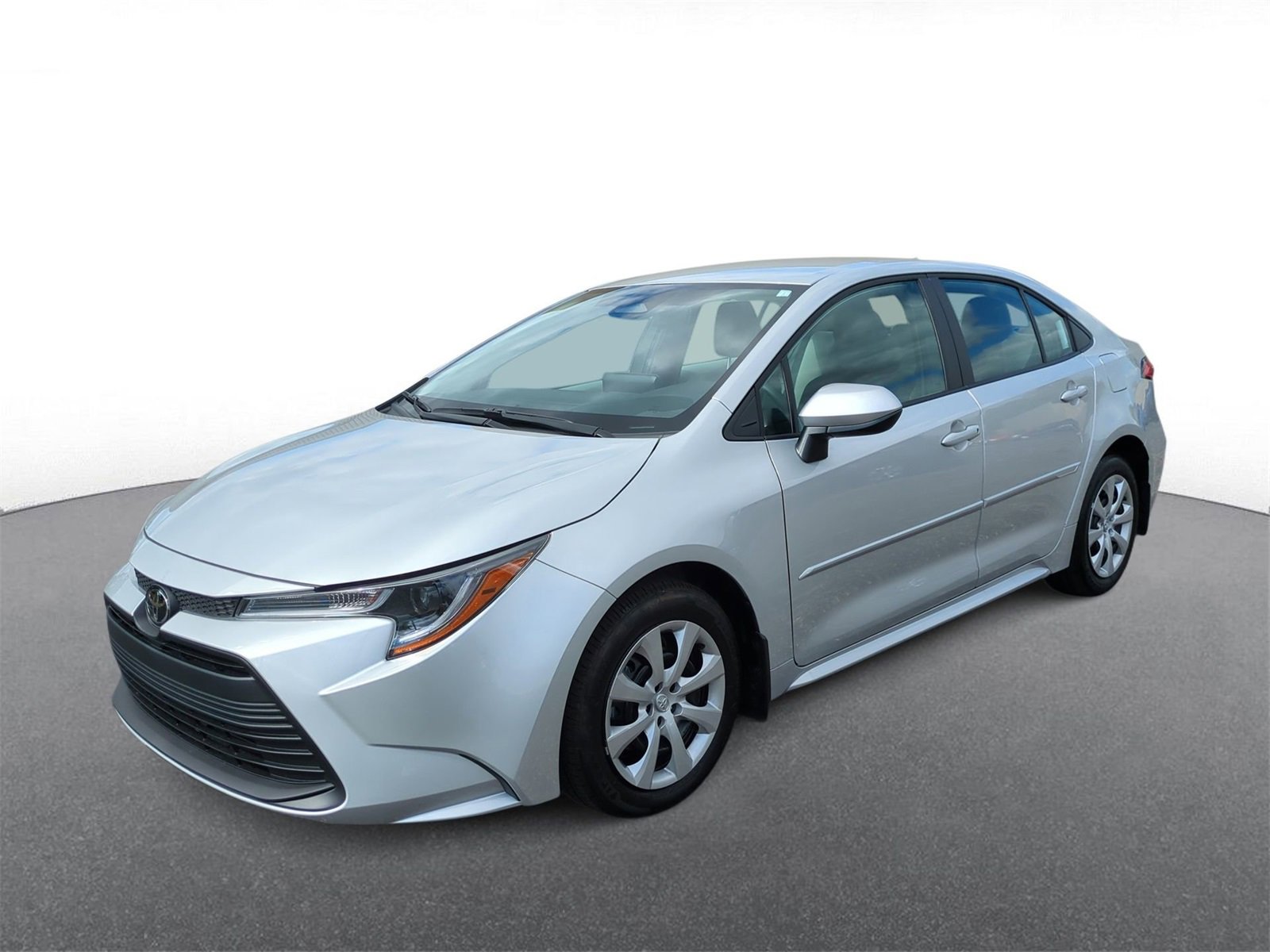 2025 Toyota Corolla LE photo 3