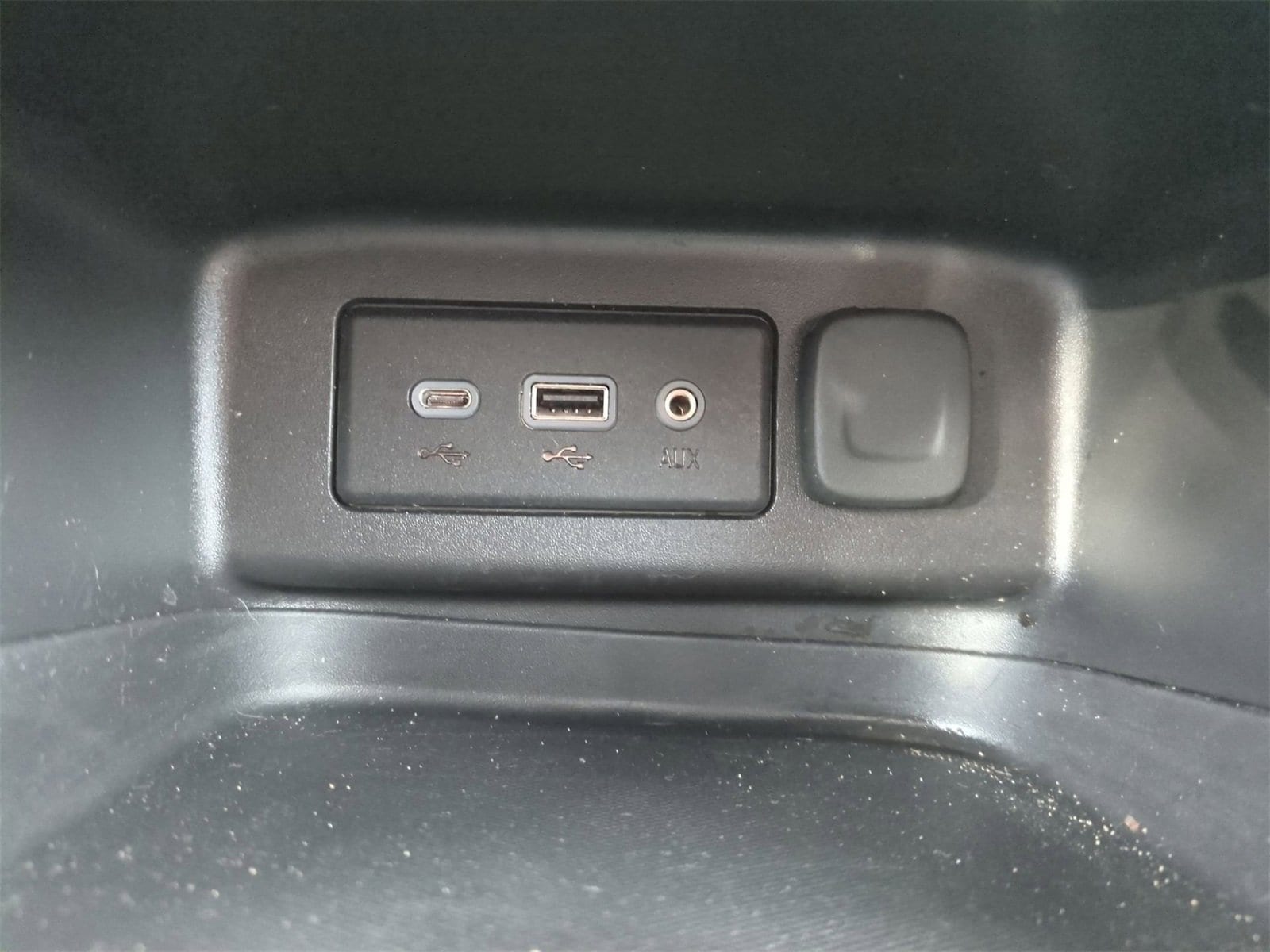 Thumbnail: 2024 Chevrolet Equinox - 31