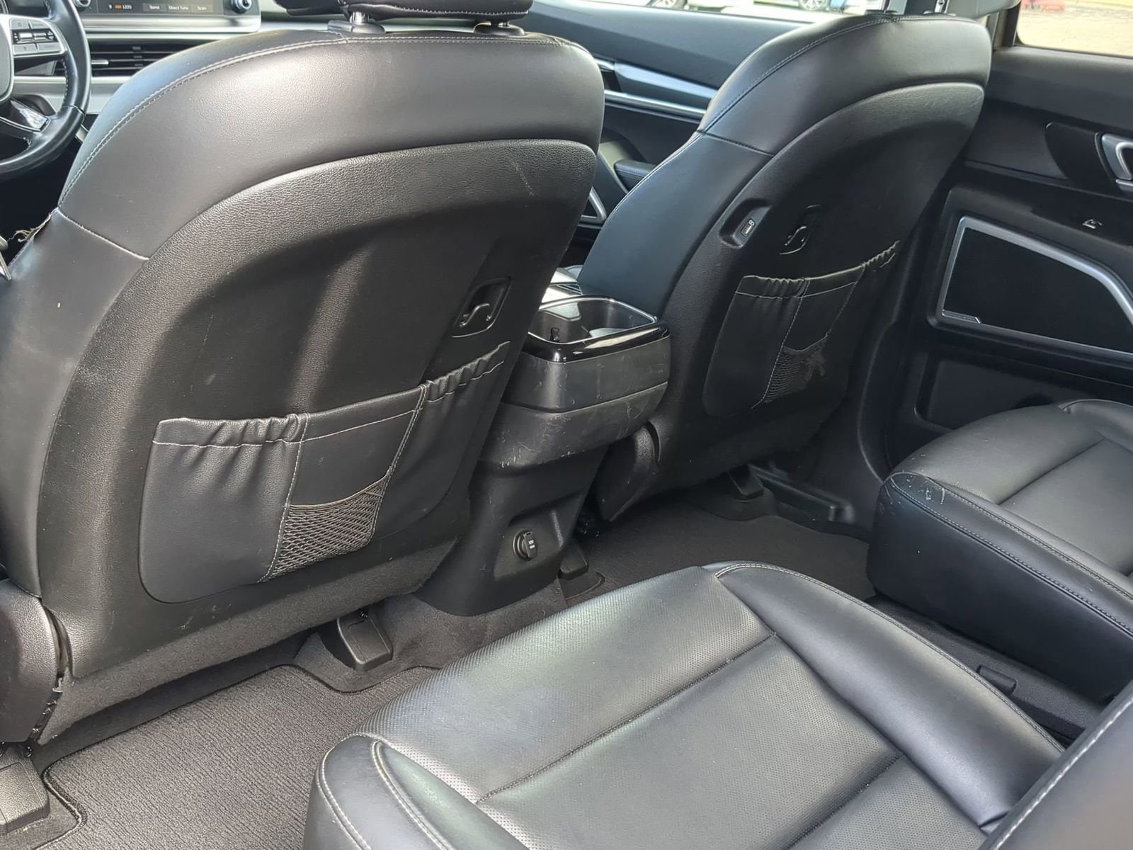 Thumbnail: 2020 Kia Telluride - 18