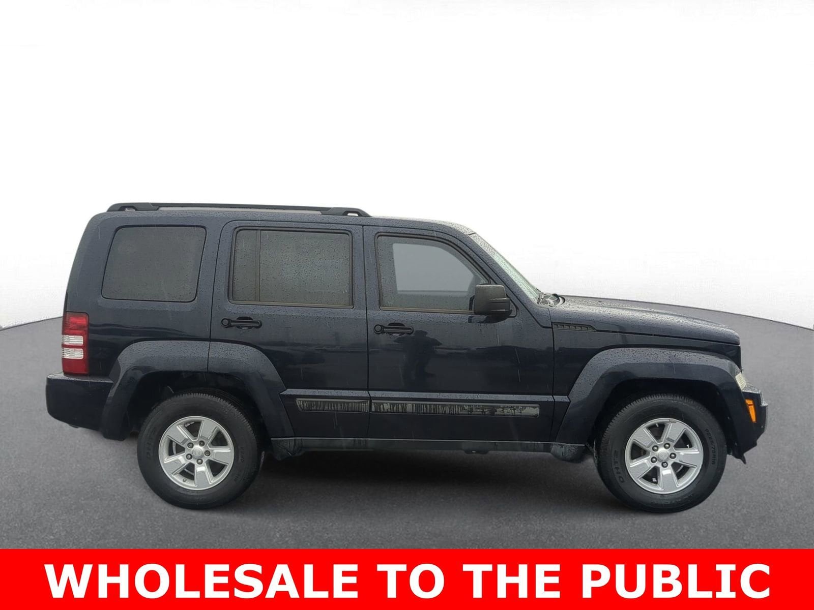Thumbnail: 2011 Jeep Liberty - 9