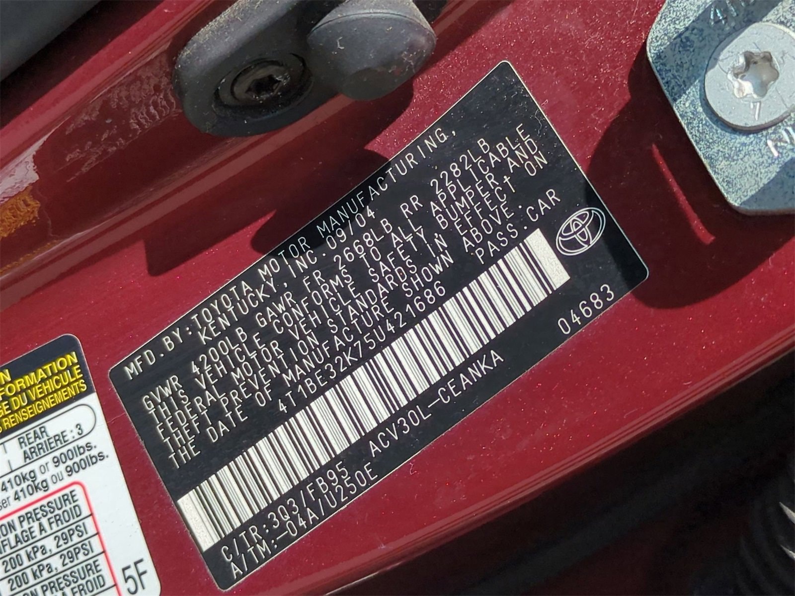 Thumbnail: 2005 Toyota Camry - 29