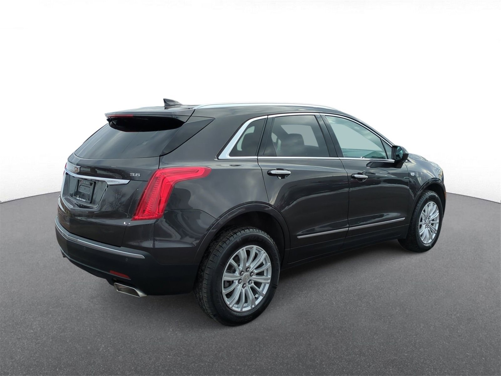 Thumbnail: 2018 Cadillac XT5 - 8