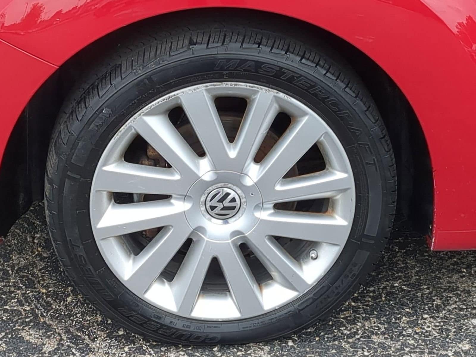 Thumbnail: 2008 Volkswagen New Beetle - 13