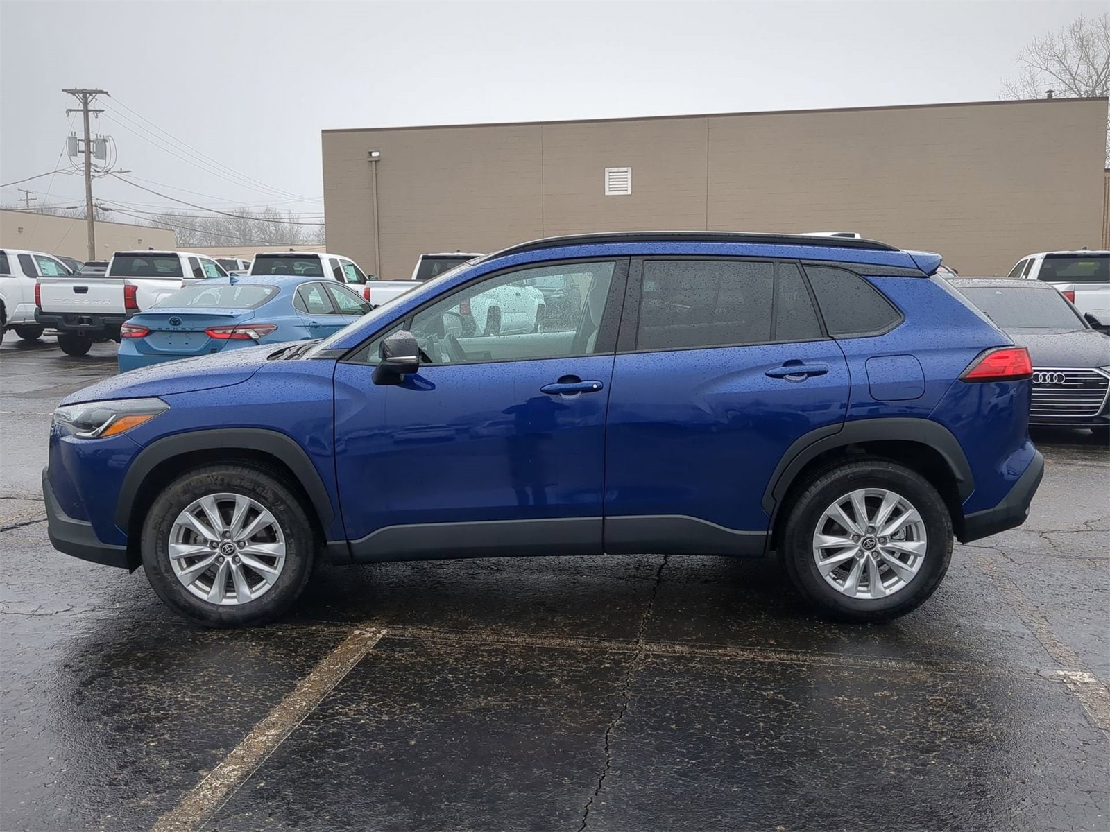 Thumbnail: 2025 Toyota Corolla Cross - 11