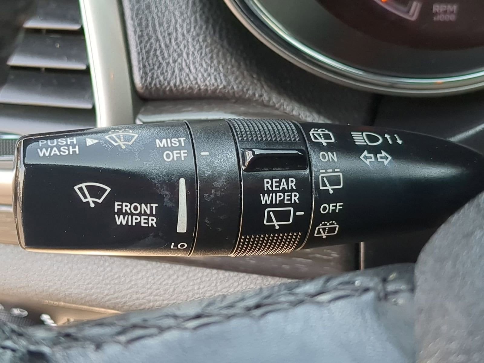 Thumbnail: 2018 Jeep Grand Cherokee - 24