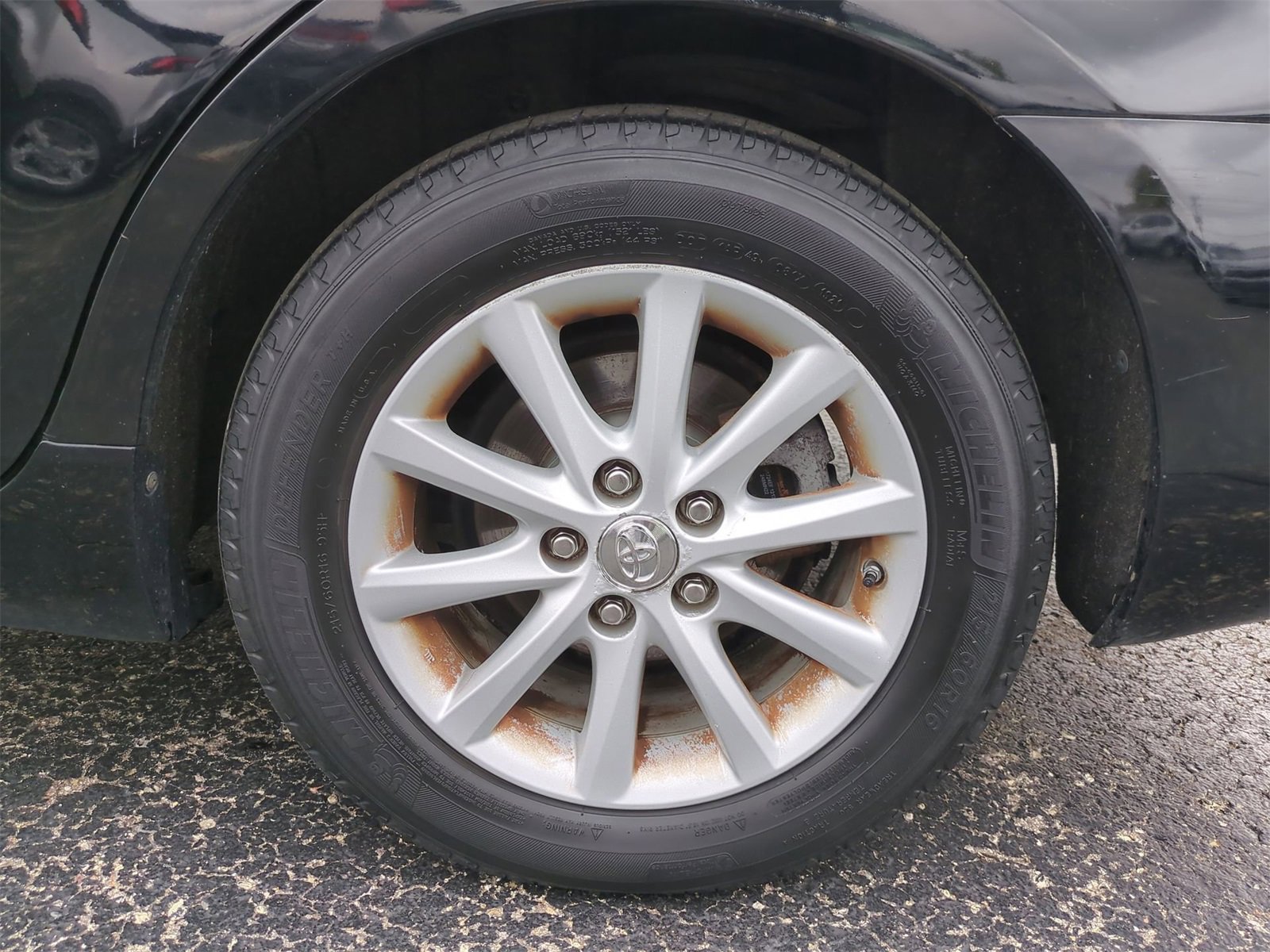 Thumbnail: 2010 Toyota Camry - 14