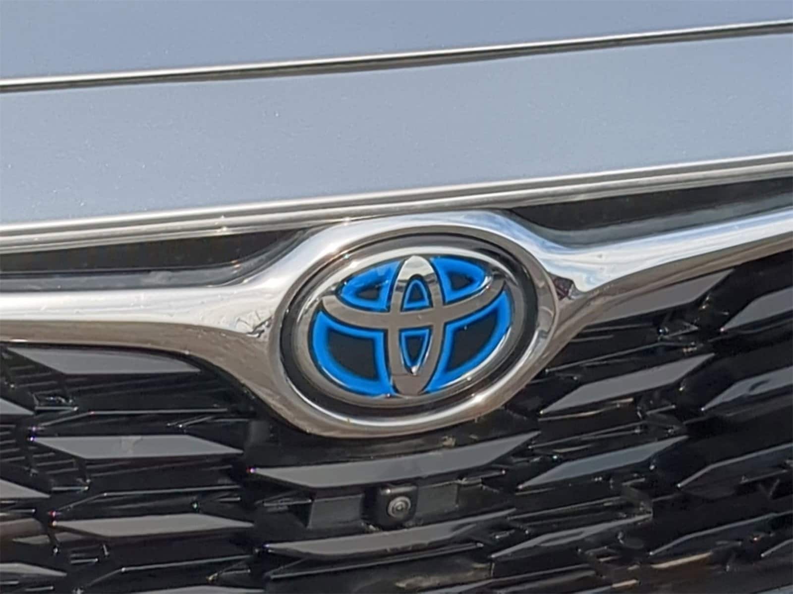 Thumbnail: 2023 Toyota Highlander - 19