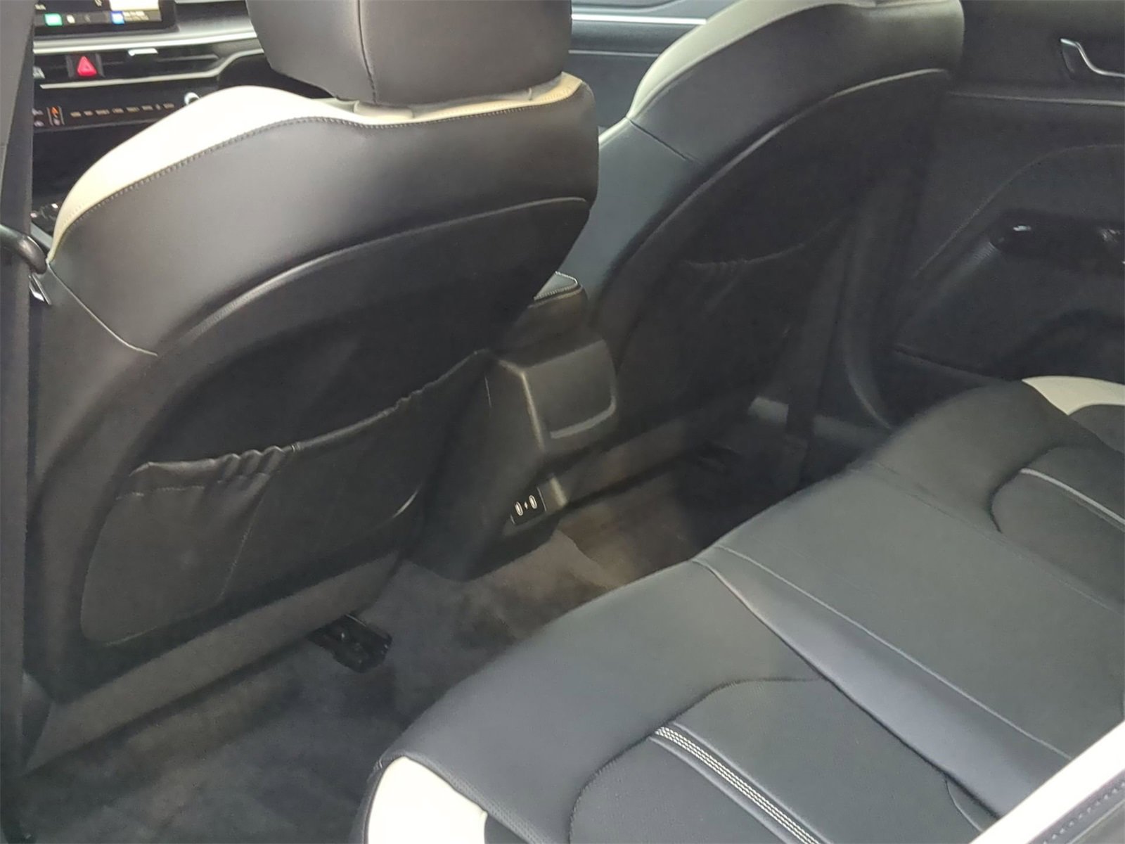 Thumbnail: 2025 Kia K5 - 18