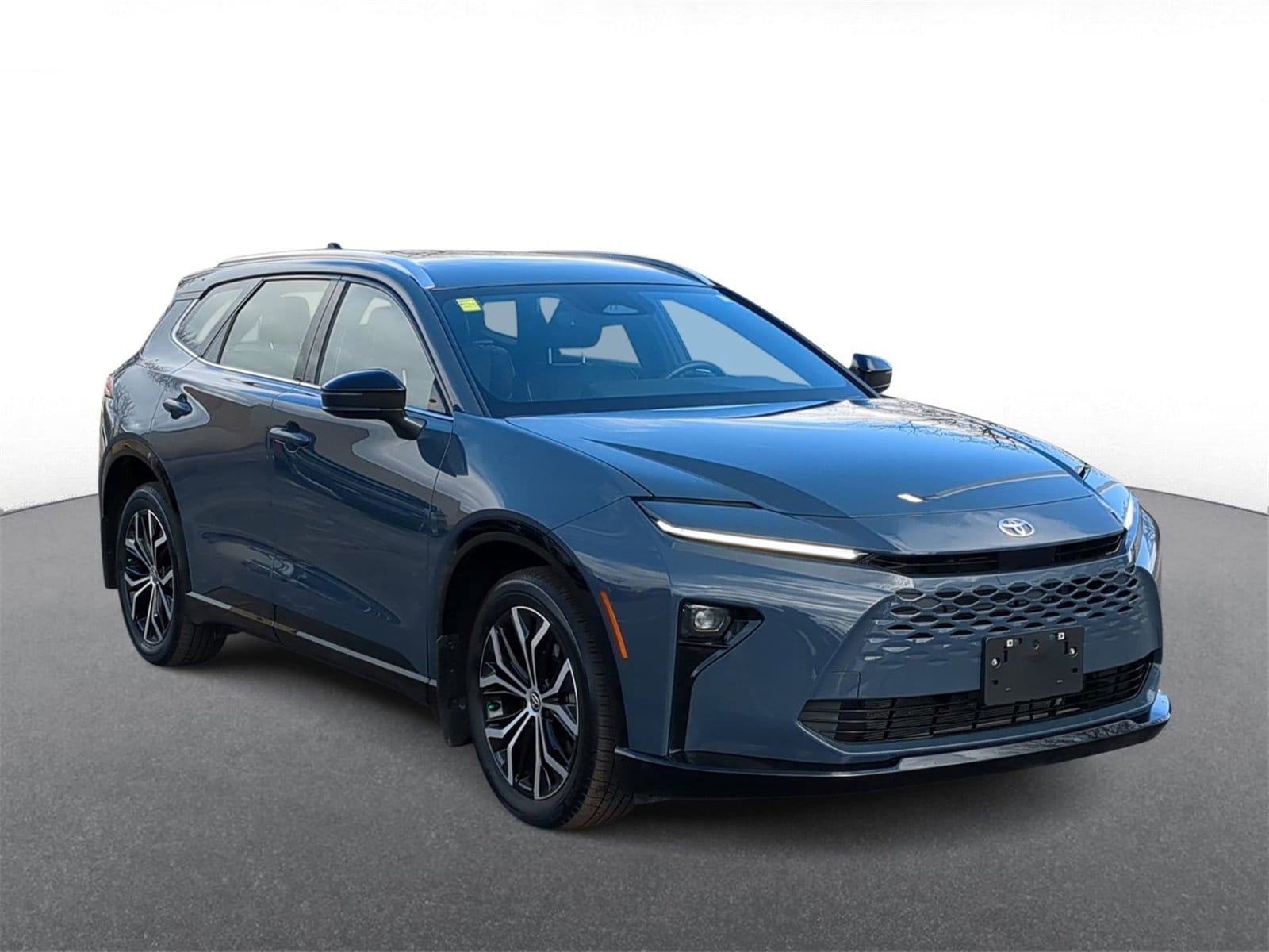 Thumbnail: 2025 Toyota Crown Signia - 2