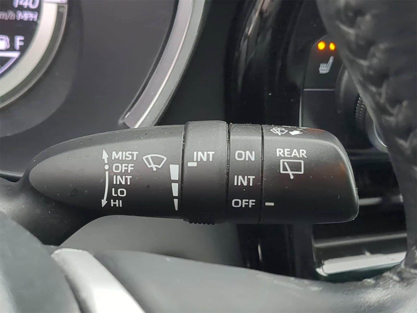 Thumbnail: 2023 Toyota Highlander - 34