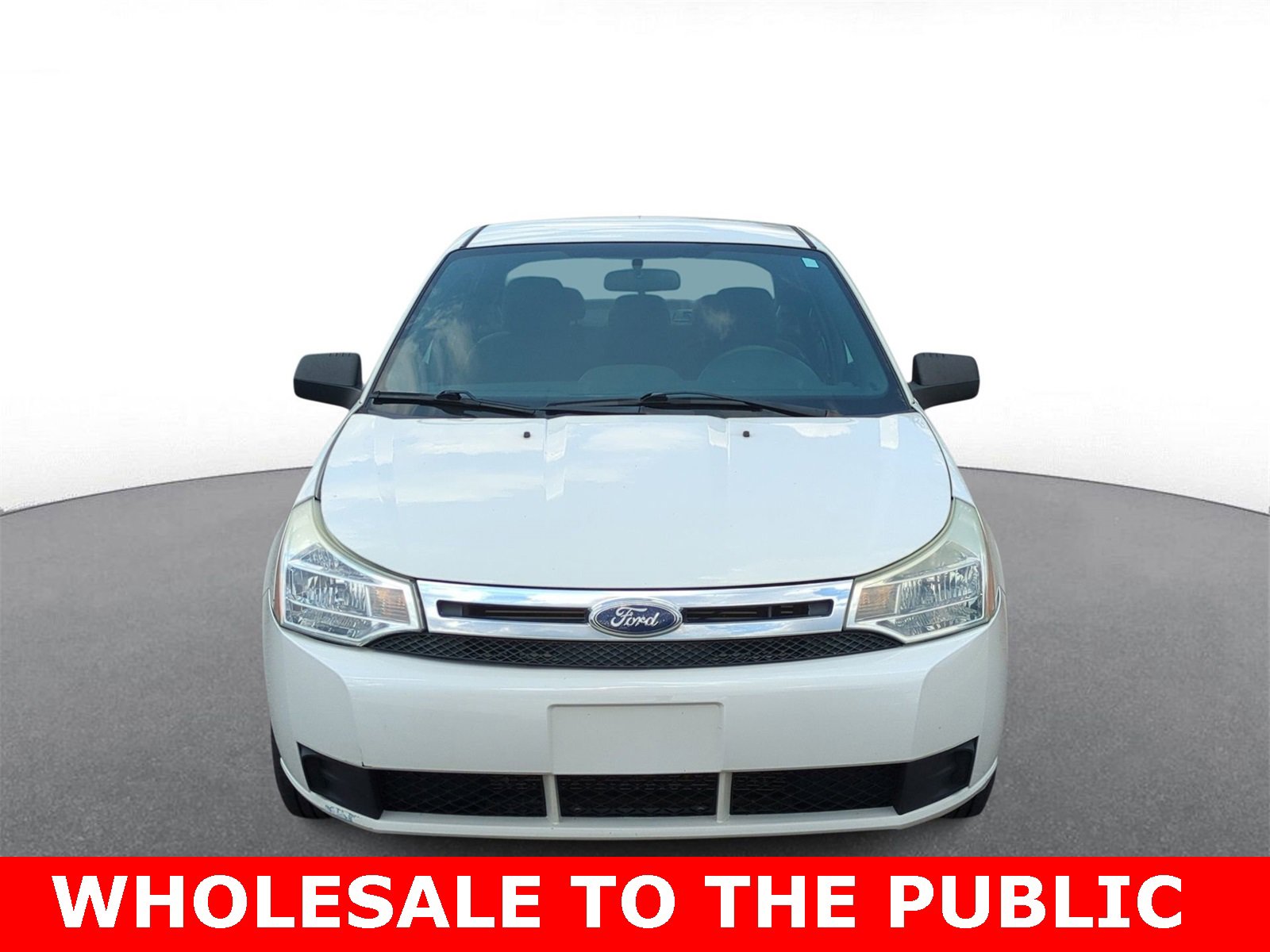 Thumbnail: 2010 Ford Focus - 3